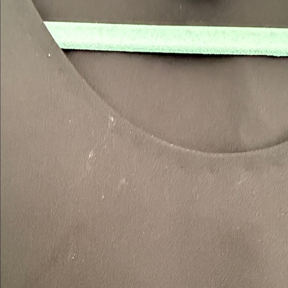 Diane Von Furstenberg Black Short-Sleeve V-Neck Tee - Picture 4 of 5